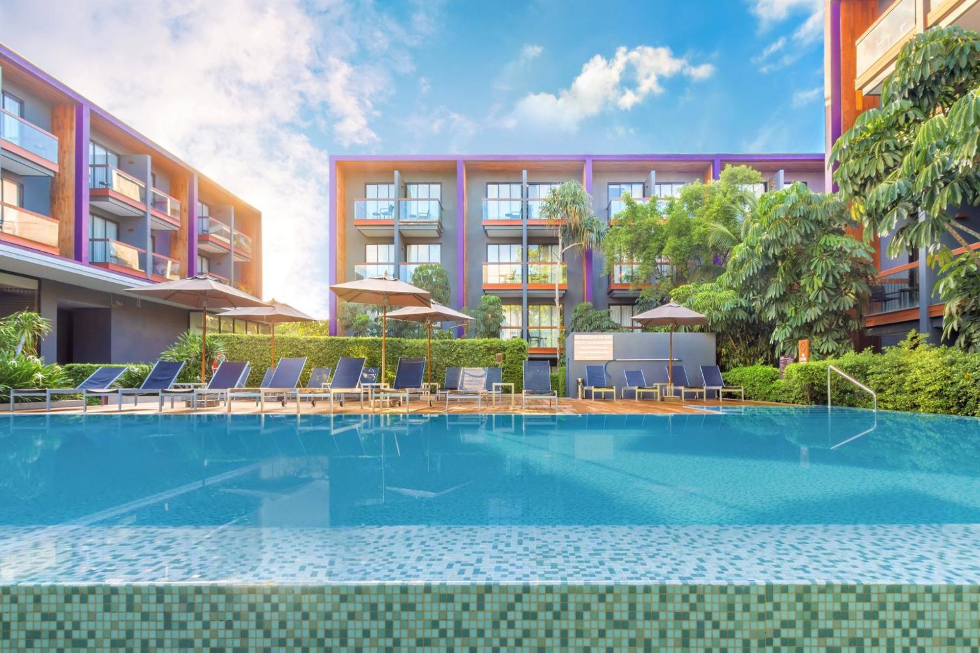 Holiday Inn Express Phuket Patong Beach Central, An Ihg Hotel Exterior foto